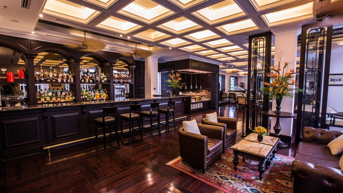 Le Club Bar Metropole Hanoi Le Club Bar Metropole Hanoi