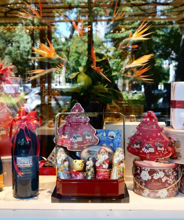 hoi-cho-giang-sinh-metropole-2025